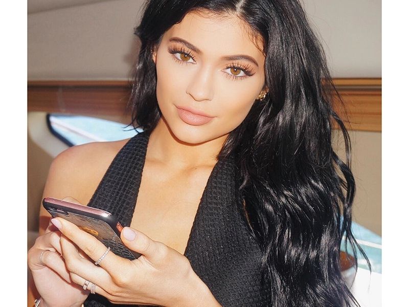 Українка звинуватила сестру Кардашьян у плагіаті