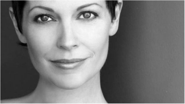 Ліза Мастерс - фото 1