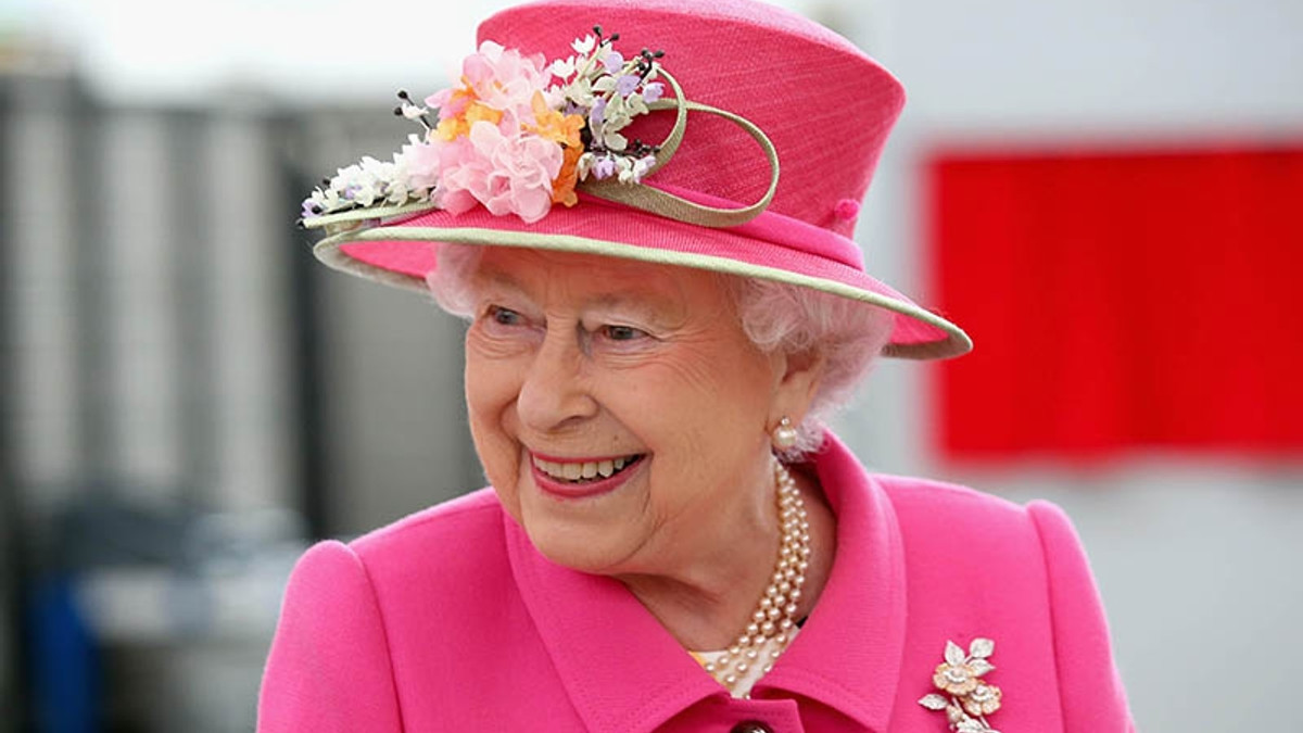 Королева Великобританії подякувала юній українці - фото 1