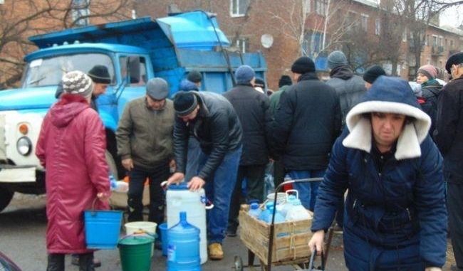 Торецьк опинився на межі гуманітарної катастрофи - фото 1