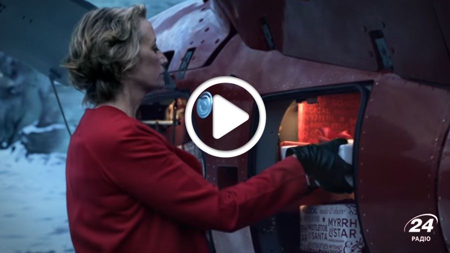 Мережу підкорив незвичайний різдвяний ролик про дружину Санти