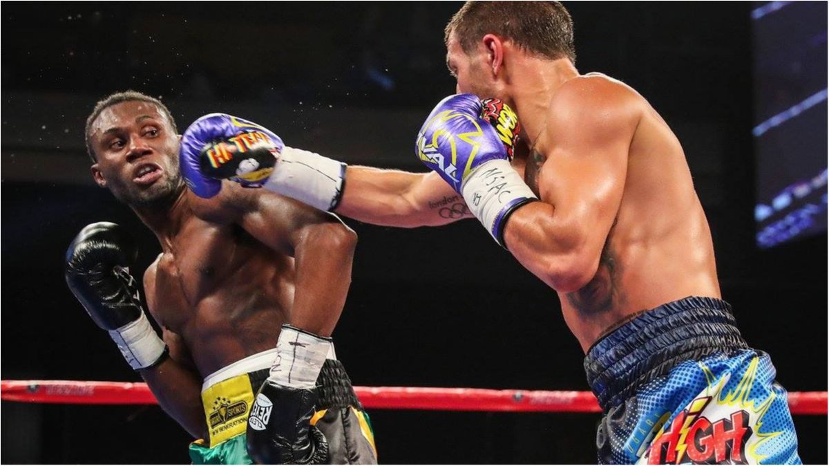 Найкращі моменти бою Ломаченко – Уолтерс: потужне відео