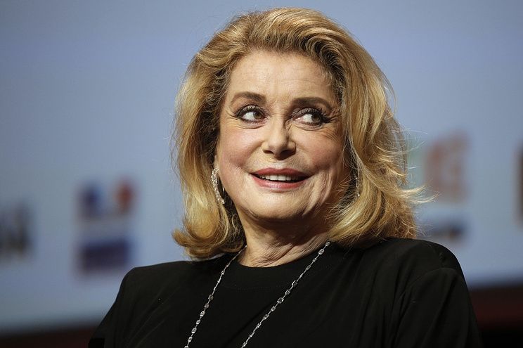 Катрін Денев - фото 1