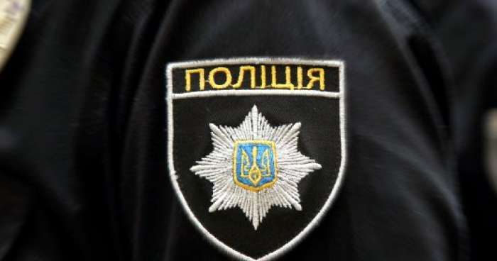 У Києві перехожі напідпитку побили жінку-поліцейського