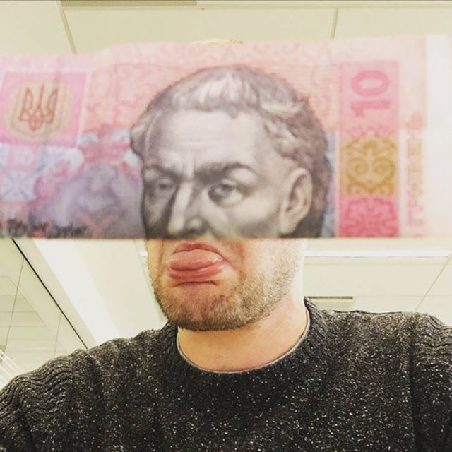 У гривні з’явились емоції: кумедний фото проект - фото 120660