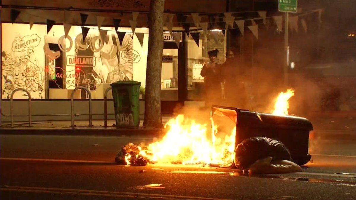 Каліфорнію сколихнули акції протесту після перемоги Трампа: з'явилися відео