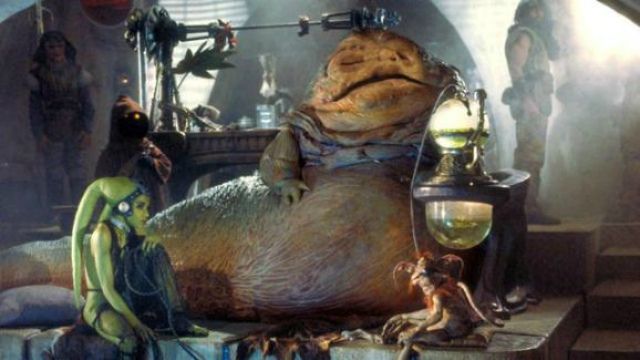 У соцмережах сміються із фото дивного тістечка
 - фото 119714