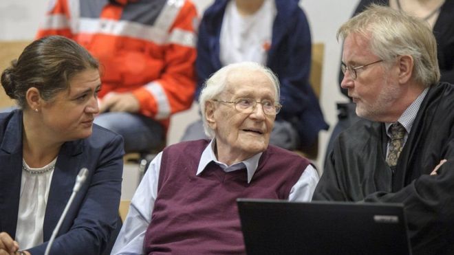 "Бухгалтера Освенціма" таки визнали винним у смерті 300 тисяч євреїв