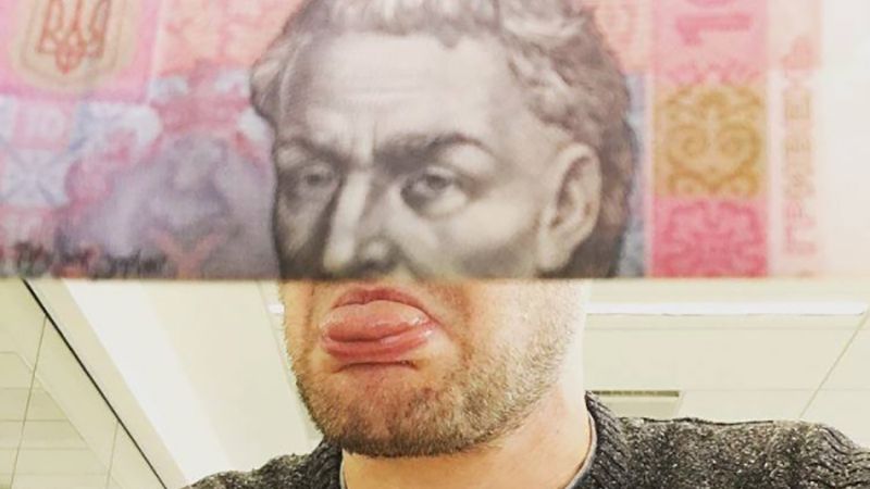 У гривні з’явились емоції: кумедний фотопроект