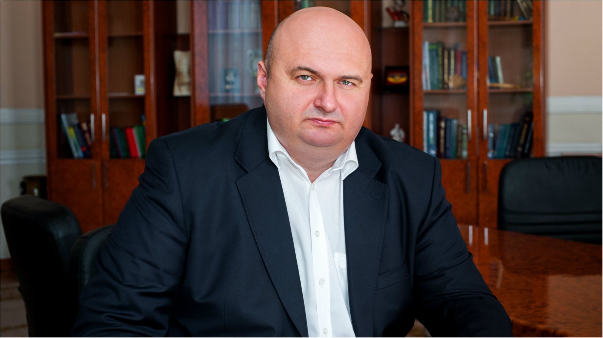 Мільйонер Хмельницької ОДА отримував допомогу з безробіття