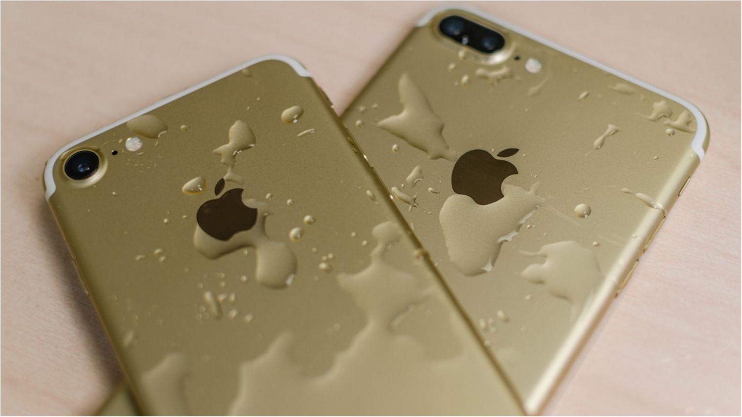 Apple планує випустити оновлений iPhone 7