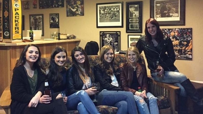 У мережі з’явилася розгадка вірусної ілюзії про ноги