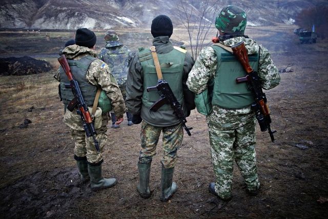 До дня ЗСУ: найпотужніші фото українських військових - фото 124303