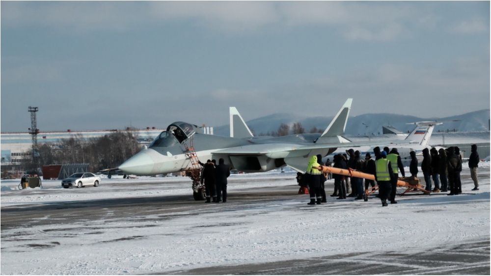 З'явилися знімки новітнього винищувача Росії