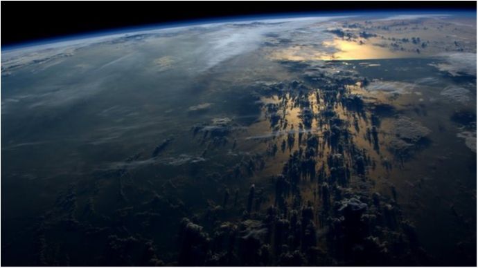 Астронавт показав найкращі фото року з космосу