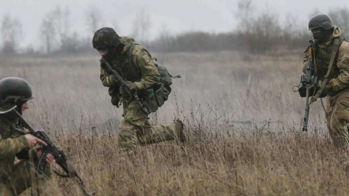 Кремль підтвердив намір збивати українські ракети поблизу Криму - фото 1
