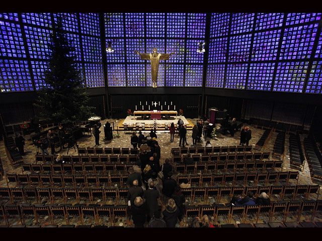 Як виглядає Берлін після різдвяного теракту: фоторепортаж - фото 128387