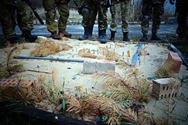 До дня ЗСУ: найпотужніші фото українських військових - фото 124300