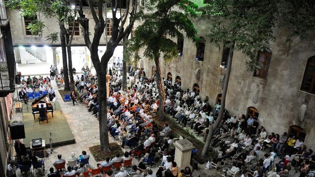 З’явилися фото Алеппо до і після війни - фото 128970