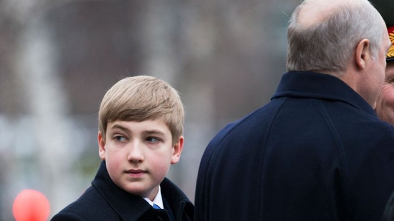 Син Лукашенка дав перше інтерв’ю