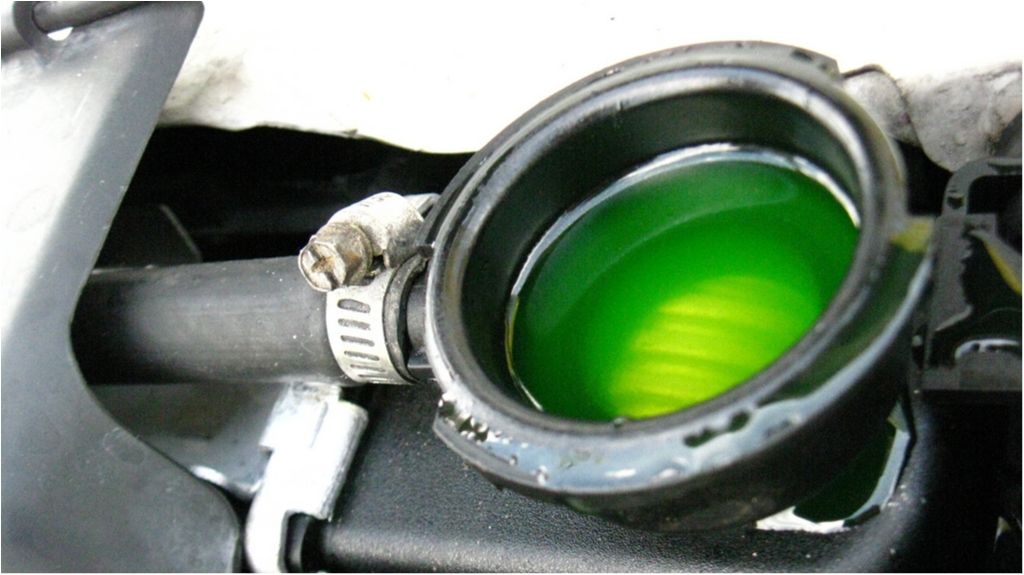 У Росії від вживання антифризу загинули четверо людей