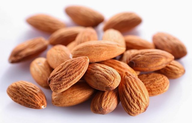 7 продуктів, які продовжують молодість - фото 127033