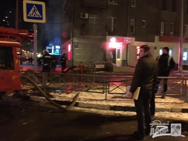З'явились фото вибуху в харківському кафе - фото 122972