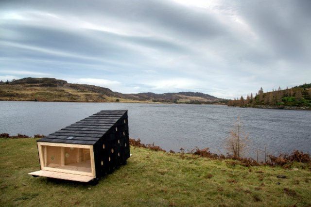 Land Rover збудував будиночок для Санта-Клауса
 - фото 125600