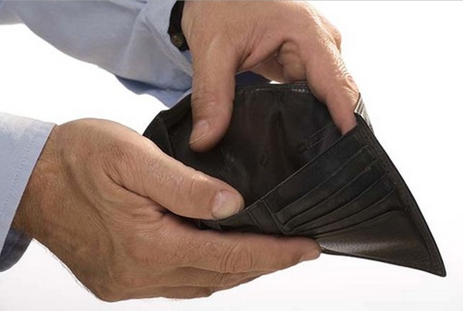 Українцям заборгували зарплати на 2 млрд гривень - фото 1