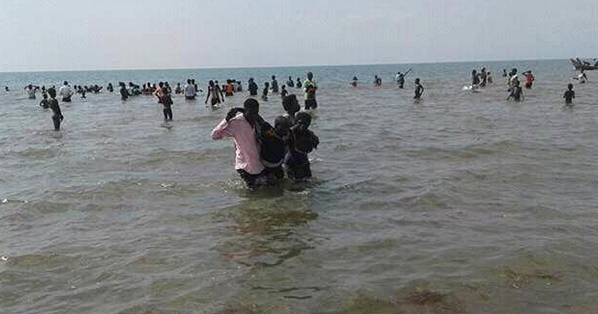 В Уганді перекинулося судно із футболістами: є жертви