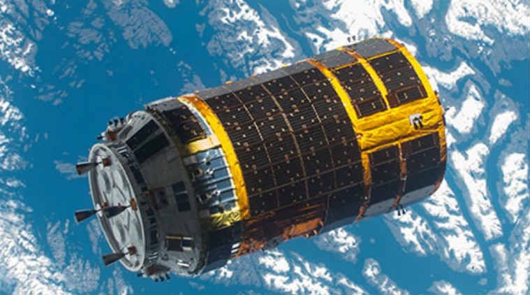 Запущено корабель для прибирання космічного сміття