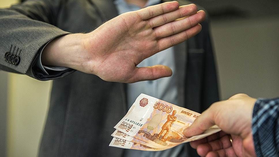 У Росії студент заплатить штраф за хабар