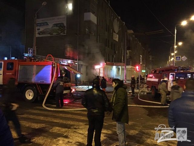 З'явились фото вибуху в харківському кафе - фото 122974