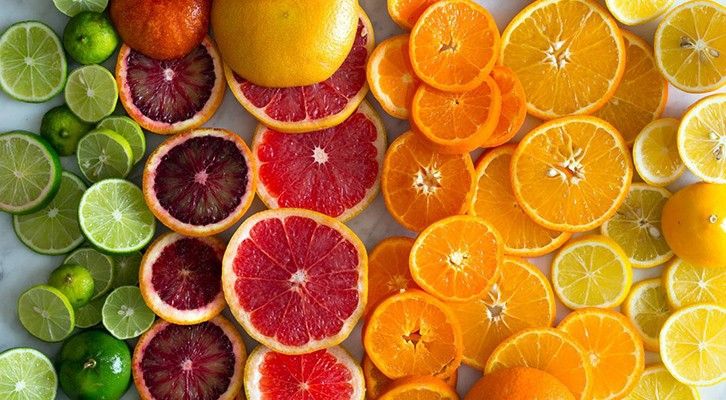 Вчені розповіли, чим шкідливий вітамін С