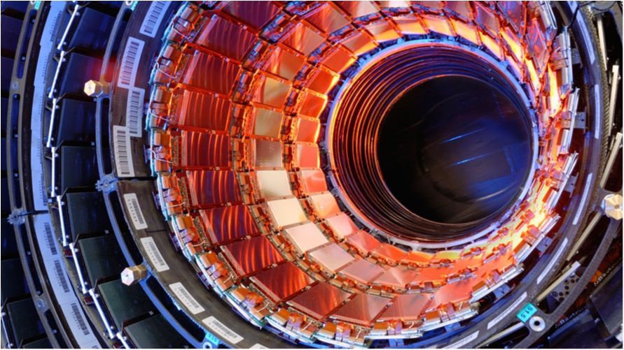 Науковці оцінили небезпеку Великого адронного колайдера