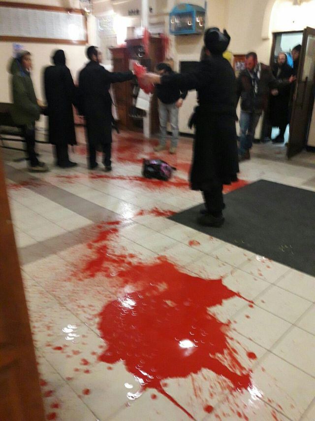 Поліція розслідує страшний погром у синагозі в Умані - фото 128568