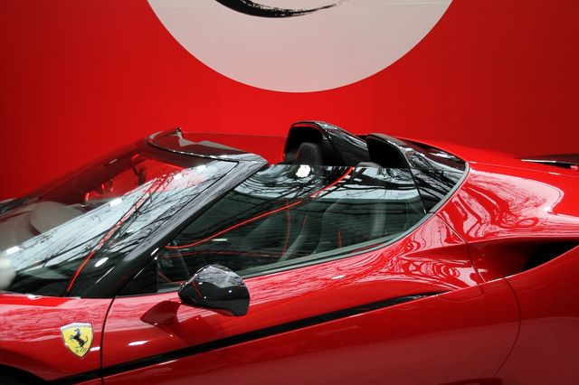 Ferrari випустила ексклюзивний суперкар - фото 127571