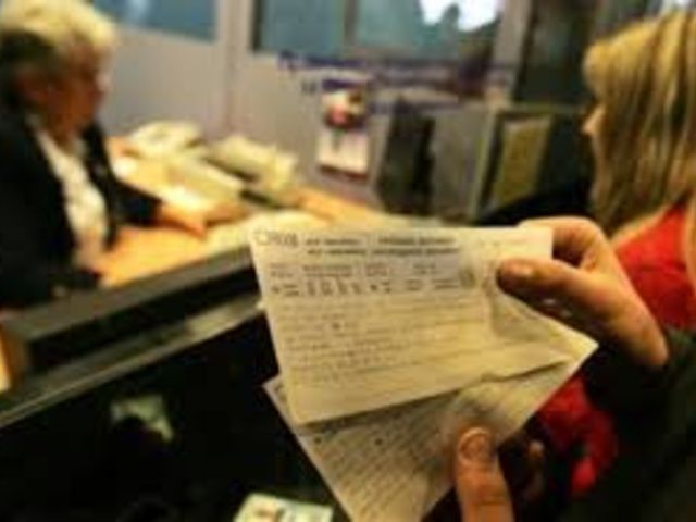 Міністр інфраструктури розкритикував ідею підвищити вартість залізничних квитків