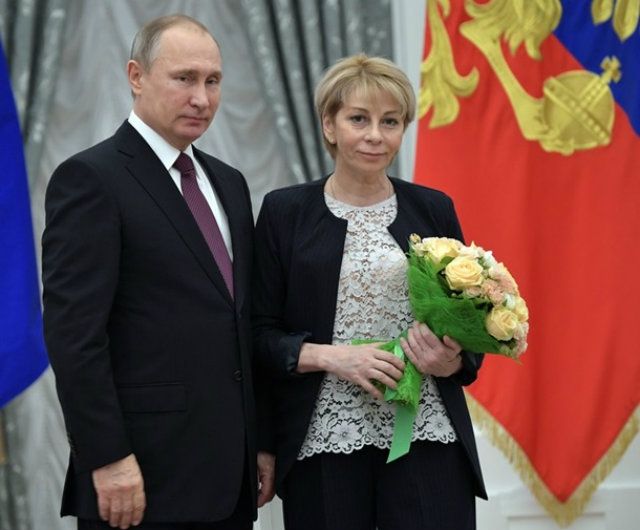 "Доктор Ліза", яка їздила на Донбас, була на борту Ту-154