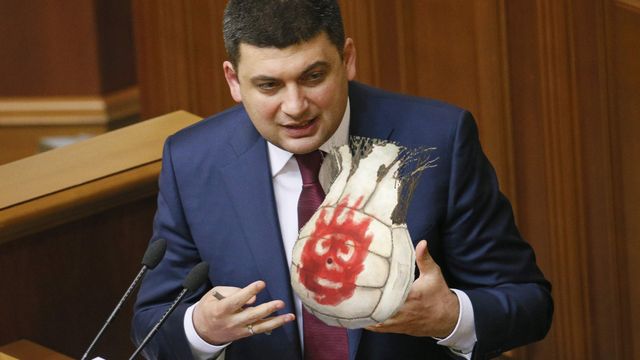 Іронія дня: Гройсман – ізгой- фото 129713