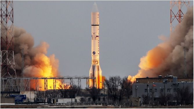 Запуск російського "Протона" в космос знову перенесли