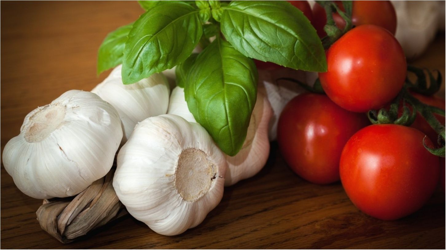 Медики назвали цілющі властивості часнику