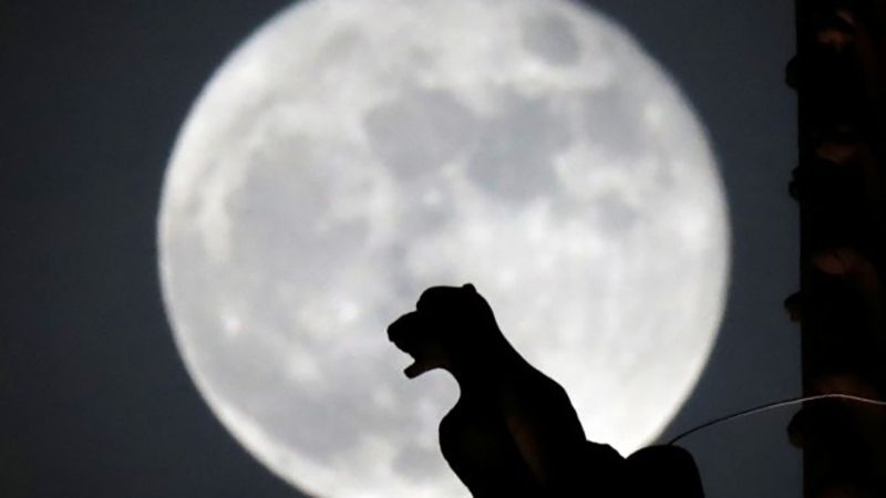 Яким був останній Супермісяць року: дивовижні фото