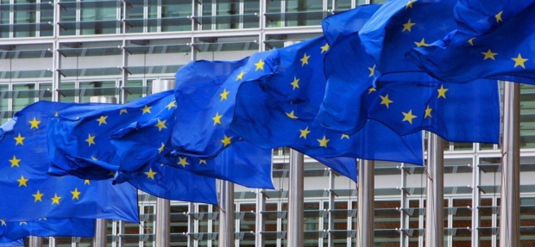 ЄС може домовитися щодо механізму призупинення безвізу 7 грудня - фото 1