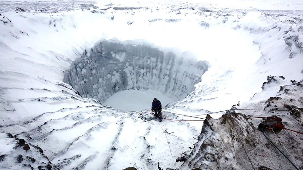 Науковці пояснили появу загадкових кратерів в Антарктиді - фото 1