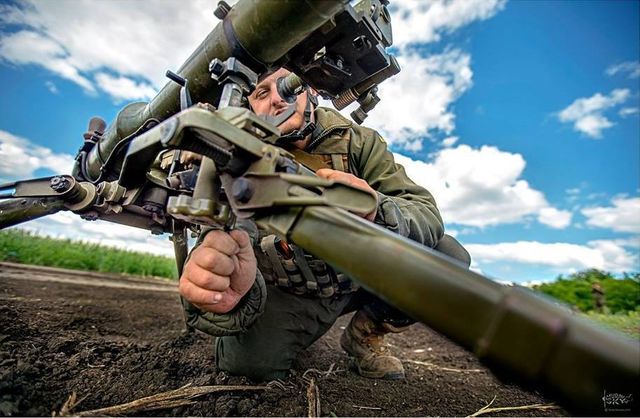 До дня ЗСУ: найпотужніші фото українських військових - фото 124314