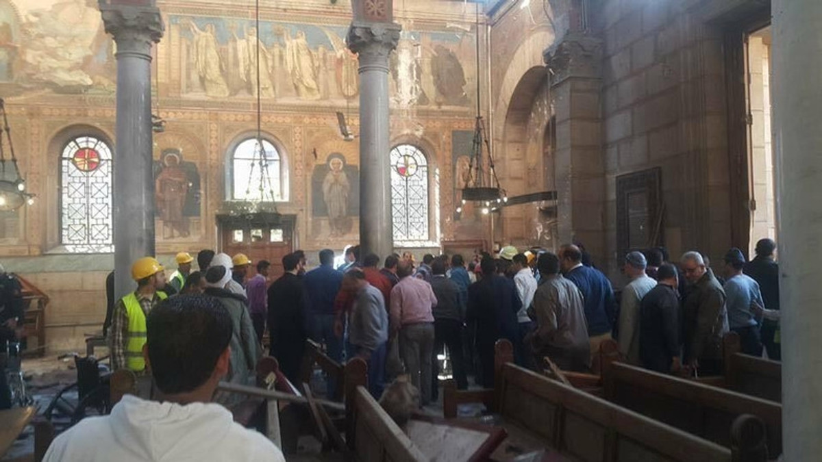 Поблизу собору в Каїрі пролунав вибух: є жертви - фото 1