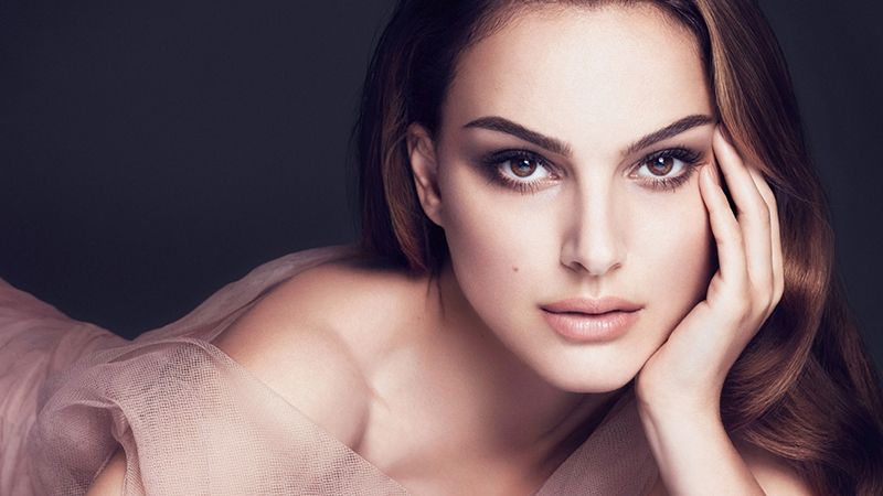 6 жіночих рис, які притягують чоловіків