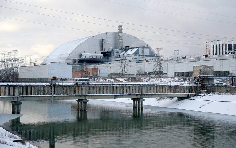 The New York Times про новий саркофаг над Чорнобильською АЕС: Це – подвиг