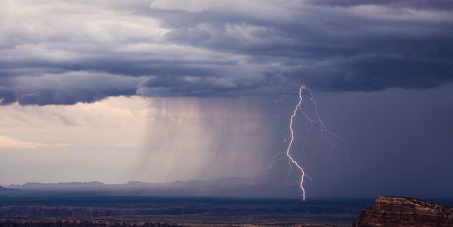 Американець показав неймовірні фото шторму - фото 137221